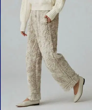 베이지 플리스풍 와이드 팬츠