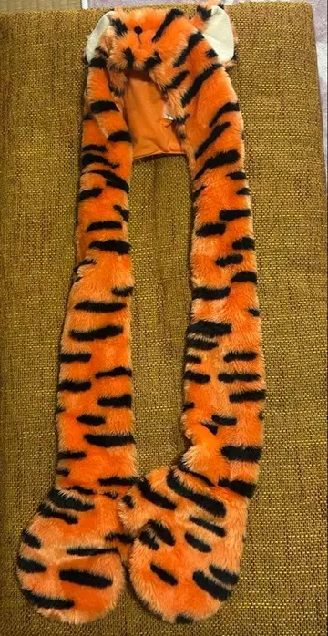 디즈니 티거 장갑 포함 머플러