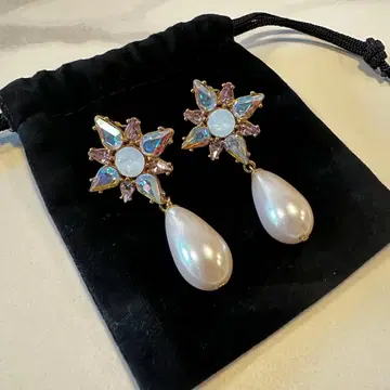 컨디션 최상 그레이스 콘티넨탈 드롭 귀찌