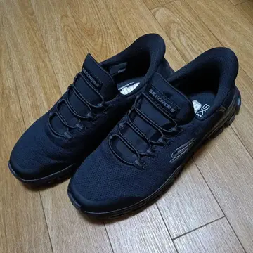 SKECHERS 스케쳐스 슬립인즈 블랙 스니커즈