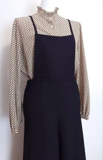 성인 살로펫 팬츠 미사용 블랙 색상 샵 채널