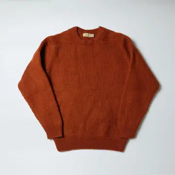 오렌지 리브 크루넥 스웨터
