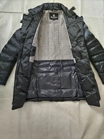 아쿠아 스큐텀 다운 자켓