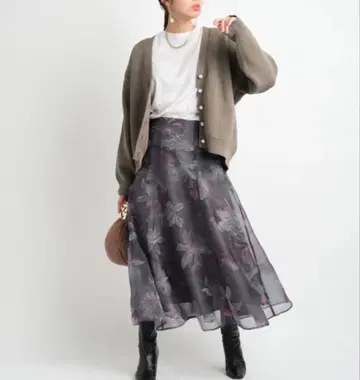 저스 그리티 꽃무늬 쉬폰 스커트