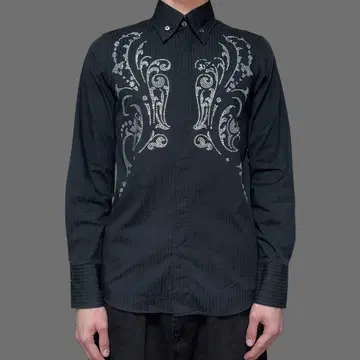 d.k.f Design black shirts