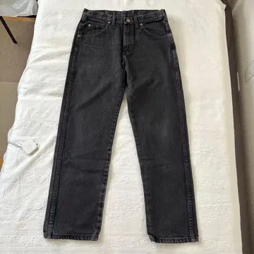 랭글러 블랙 스트레이트 데님