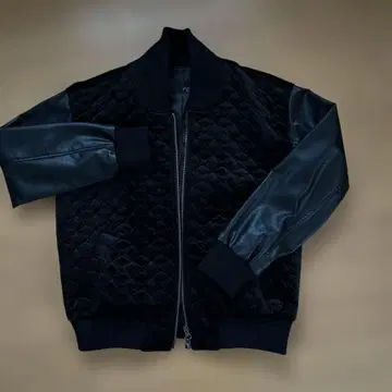 블랙 합성 피혁 자켓 F 사이즈