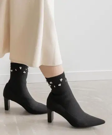 RANDA 비쥬 디자인 니트 부츠 (BLACK)