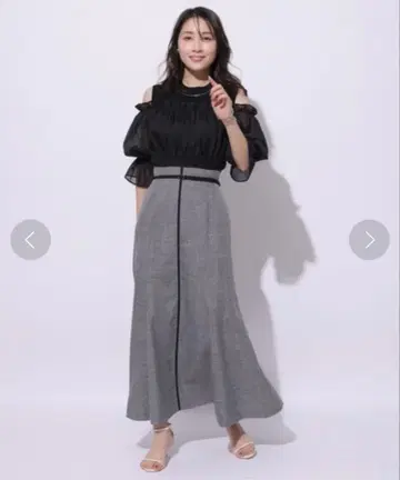 새상품급 앱와이어 파이핑 내로우 스커트