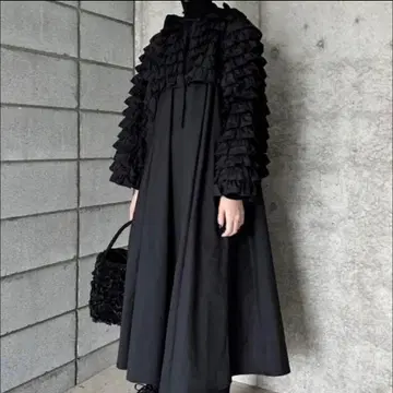 새상품급 프릴 달린 블랙 롱 원피스