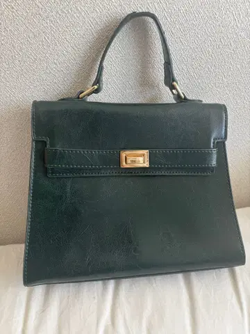 다크 그린 합성 피혁 핸드백