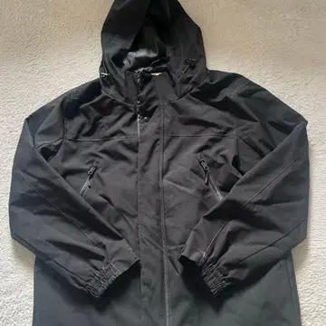 이카 후데트 숏코트 블랙 L