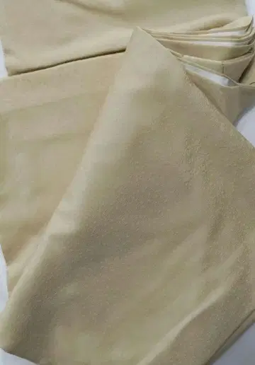 동레 실룩 문양 디자인 아마색