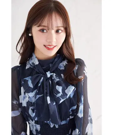 2WAY 보타이 리본 포함 플라워 프린트 셔링 플리츠 원피스