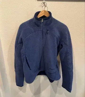 Patagonia 레귤레이터 R4