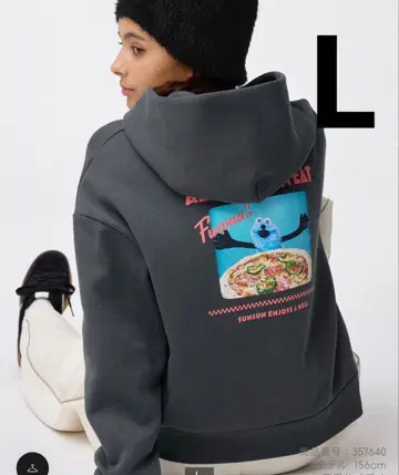 GU 퍼펫 스 콜라보 맨투맨 후드티 L 택 포함 새상품