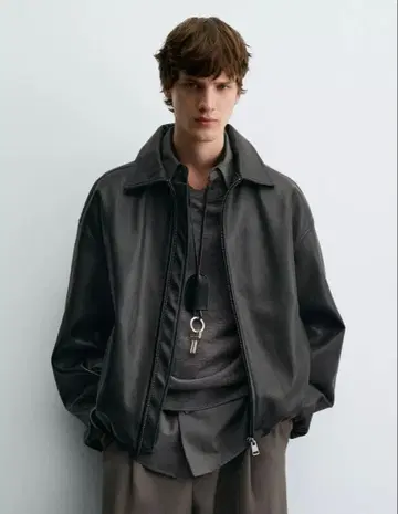 ZARA 가죽 자켓
