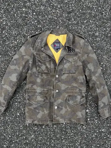 THINK PINK 카모 패턴 밀리터리 자켓