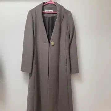 [ 새상품급 ] LILY BROWN 체스터 코트 사이즈 0