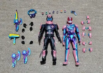 S.H. 피규아트 가면라이더 리바이스 리바이 바이스