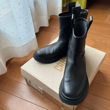 캠퍼 CAMPER 블랙 가죽 부츠