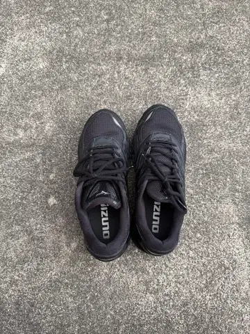 mizuno WAVE PROPHECY LS 26.5cm