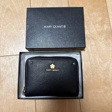 MARY QUANT 지갑