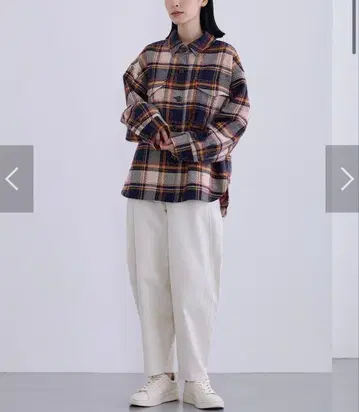 새상품급 LUIS MARI 쿨 카레안 체크 무늬 자켓 아우터