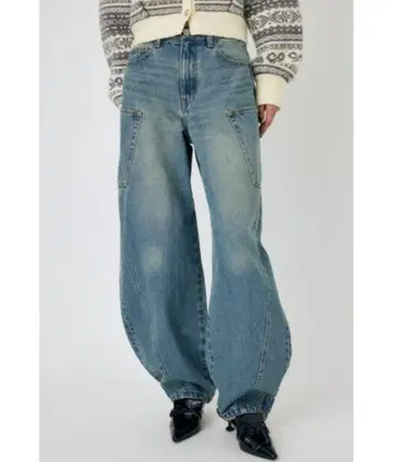 MOUSSY 마우지 NARROWED HEM COCOON STRAIGHT