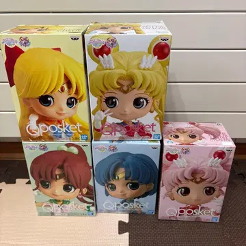 Qposket 세일러문 피규어 세트 나카요시 코믹스 애니메이션