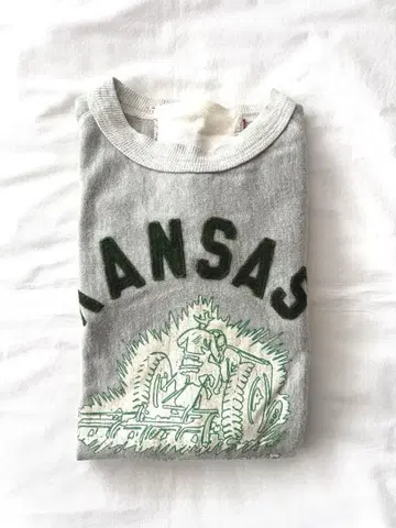 레프트 필드 맨투맨 얇은 소재