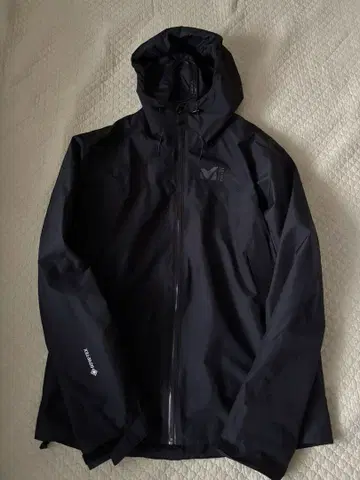 MILLET GORE-TEX 블랙 마운틴 후드티