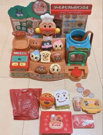 호빵맨 잼 아저씨의 빵 공장 세트