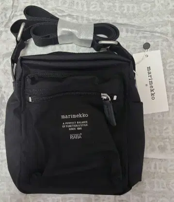 미사용 새상품 마리메꼬 숄더백 CASH & CARRY 블랙