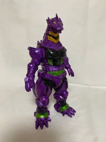 고질라 에반게리온 콜라보 피규어