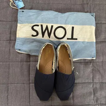 [ 미사용 ] TOMS 톰스 25cm 에스파드리유 플랫슈즈 네이비