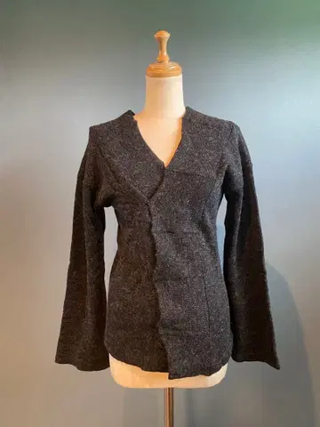 다크 그레이 긴팔 가디건