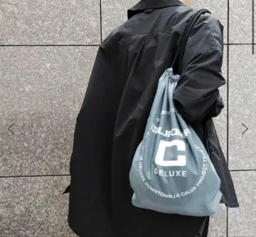 [ 미사용 새상품 ] 두지엠 클라세 CALUX shirt jacket 백