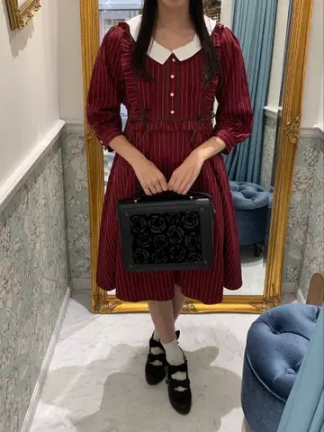 엑시즈팜 포에틱 보르도 원피스