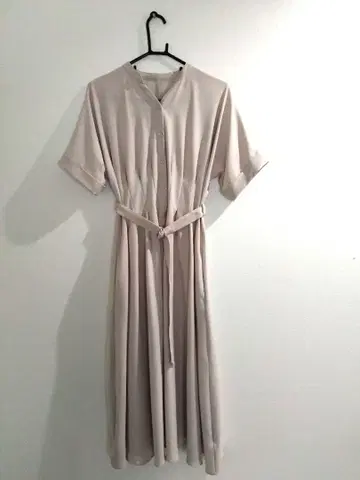 새상품급 로페피크닉 반팔 셔츠 원피스 벨트 포함