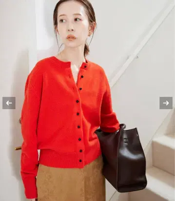 슬로브 이에나 echecs 크루넥 가디건