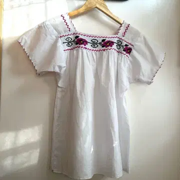 vintage 멕시칸 자수 블라우스 구제 의류