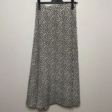 SALE 쉽스 플레어 랩 스커트