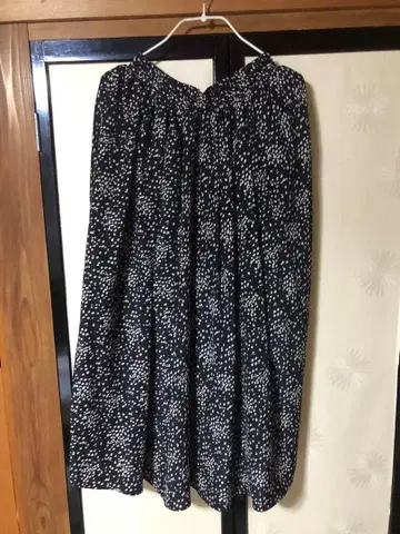 Samansa Mos2 플레어 스커트 블랙 화이트 도트 무늬 F