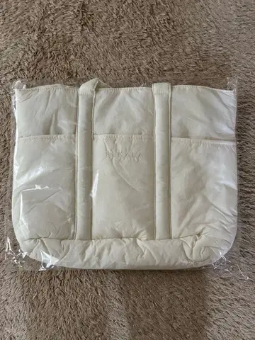 SUKALA 새상품 미사용 아이보리 토트백