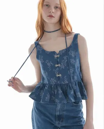 idem 미니 꽃무늬 데님 자카드 뷔스티에