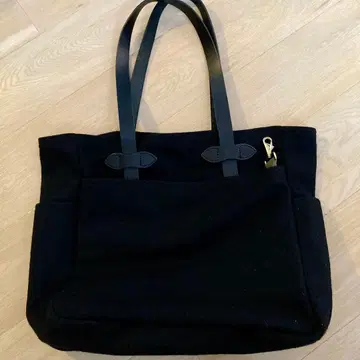 FILSON 매키노 울 블랙 토트백