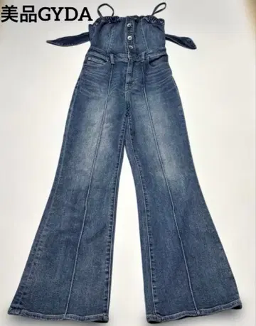 새상품급 GYDA 백지퍼 타이트 플레어 데님 오버롤 S사이즈