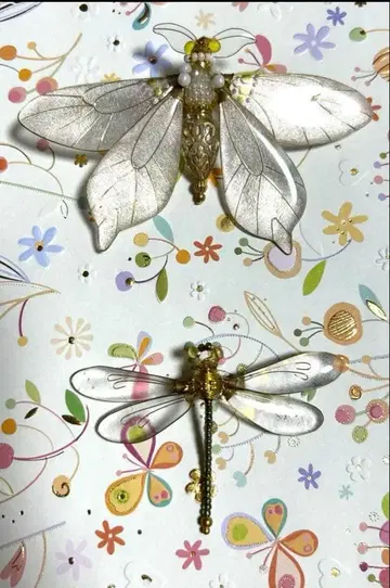 곤충 브로치 우스바제비 잠자리 TOM