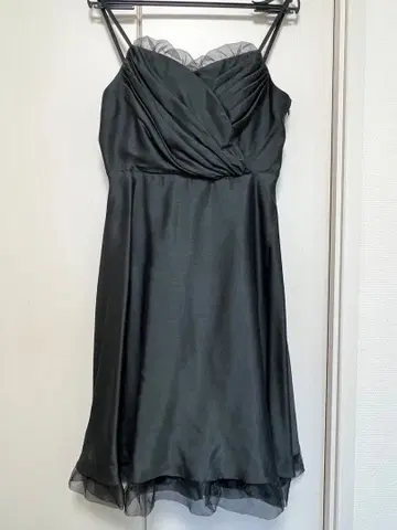 [ 새상품급 ] 파티 드레스 블랙 13AR 레이스업 등 리본 미디 기장